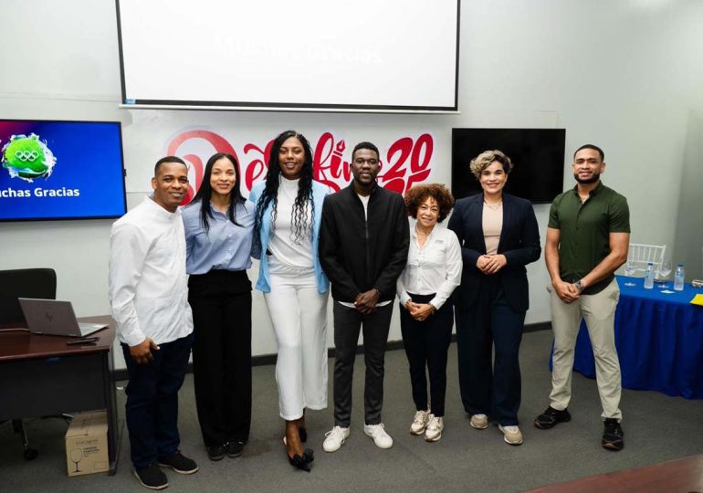 Atletas Olímpicos imparten charla “Activa tu Espíritu Olímpico” a estudiantes del ITLA