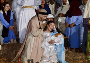 Crónica de una Epifanía en la Cueva Santa Ana: El"Nacimiento Viviente" conmueve a Santo Domingo