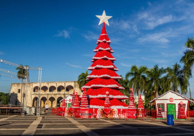 Video | "Esta navidad ha estado preciosa, pero sin dinero en las calles", quejas de los ciudadanos