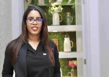 Dra. Emely Rodríguez destaca la importancia de unir la belleza con la salud integral