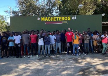 Video | En operativos en Valverde y Santiago Rodríguez detienen a 291 nacionales haitianos indocumentados