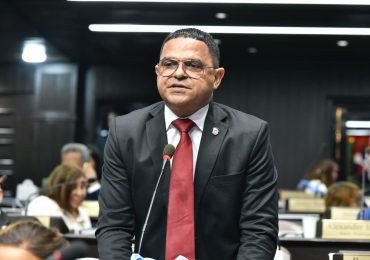 Diputado Sadoky Duarte se opone al traslado de agua del lago de la presa de Hatillo a otros pueblos
