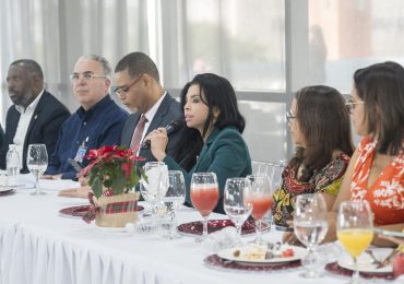 Procuradora resalta el rol de los periodistas en la administración de justicia y en la construcción de la democracia