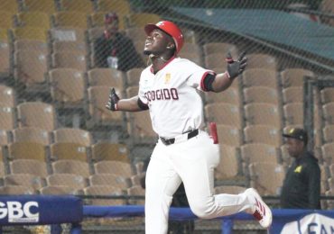 Video | Leones superan 7-3 a las Águilas en el Quisqueya