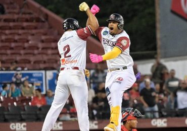 Gigantes derrotan al Escogido y aprieta la lucha por la clasificación