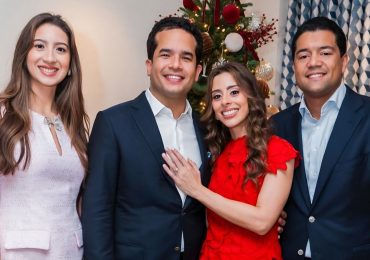 Omar Fernández y Alexia Rubio oficializan su compromiso en Nochebuena