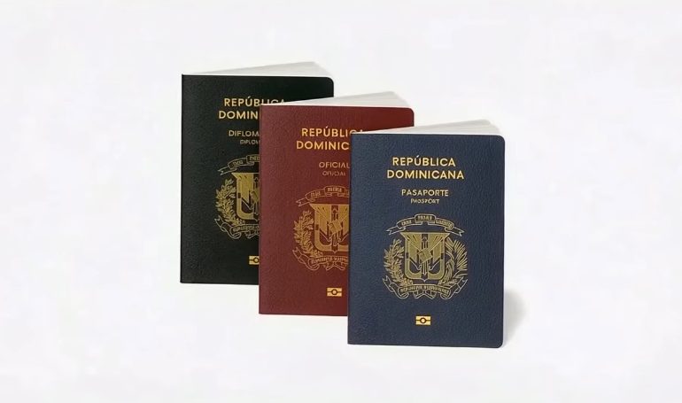 VIDEO | Presentan nuevo pasaporte electrónico dominicano