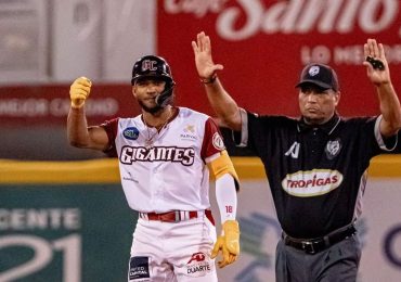 Video | ¿Lidom debe sancionar a Johan Rojas por arremeter contra árbitros asegurando favorecen al Licey?