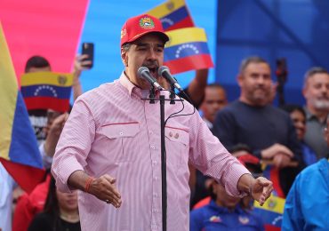 Video | Maduro baila al ritmo de 'No war, yes peace', en medio de las tensiones con EE.UU.