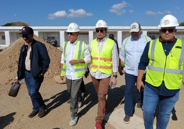 Navidad en las Aulas 24/7 y construcción de nuevos planteles escolares avanzan a buen ritmo en Dajabón y Santiago Rodríguez
