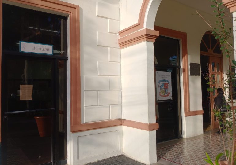 Ayuntamiento de San Cristóbal deja sin efecto incremento rentas y arbitrios luego de concejales aprobaran ordenanza