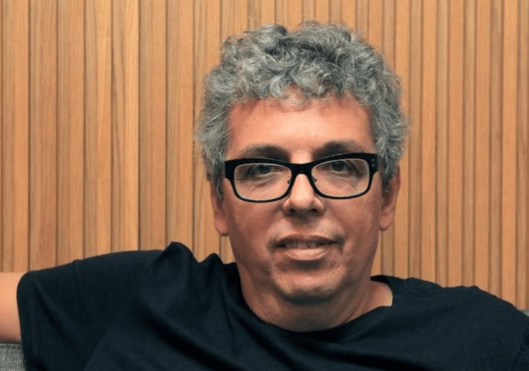 Pedro Guerra anuncia nuevos proyectos musicales y agenda de conciertos para 2026