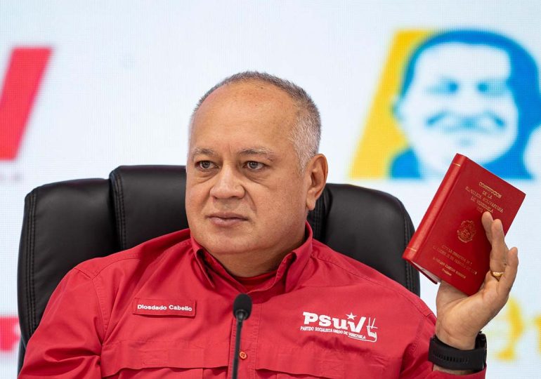 ¿Quién es quién en el nuevo buró político de Nicolás Maduro?