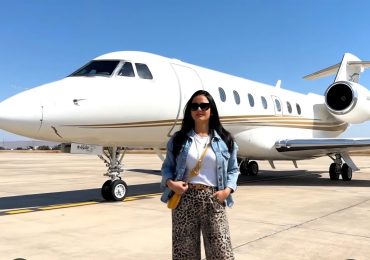 Reacciones en redes tras la compra del avión de Karen Yapoort generan comentarios y humor entre figuras públicas