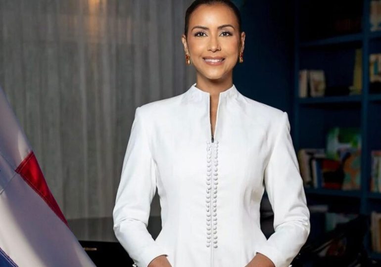 Selinée Méndez anuncia acciones legales tras denunciar “calumnia” en su contra