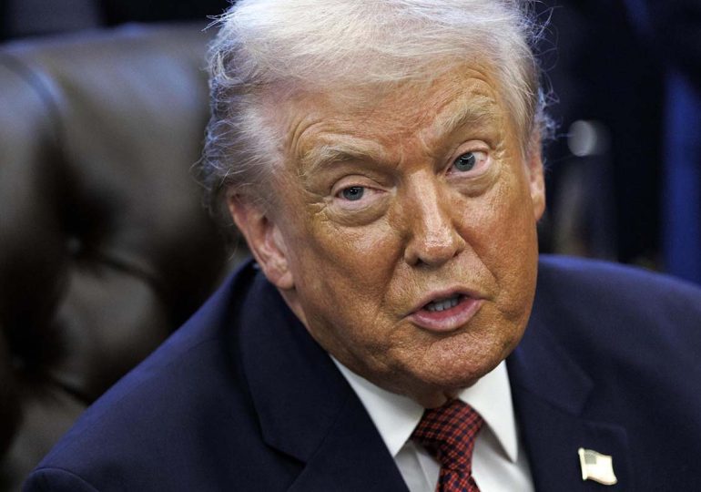 Trump afirma que su plan para Venezuela va "mucho más allá" de campaña de presión a Maduro