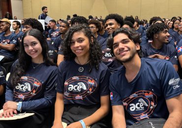 Redes sociales son evaluadas por el consulado para el Summer Work