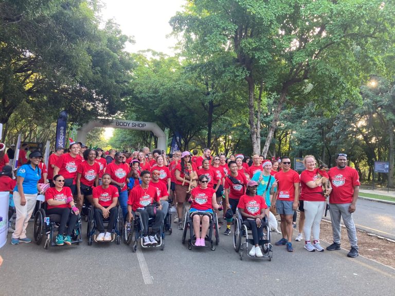 International Women’s Club y la JICA realizan caminata inclusiva junto a personas con discapacidad