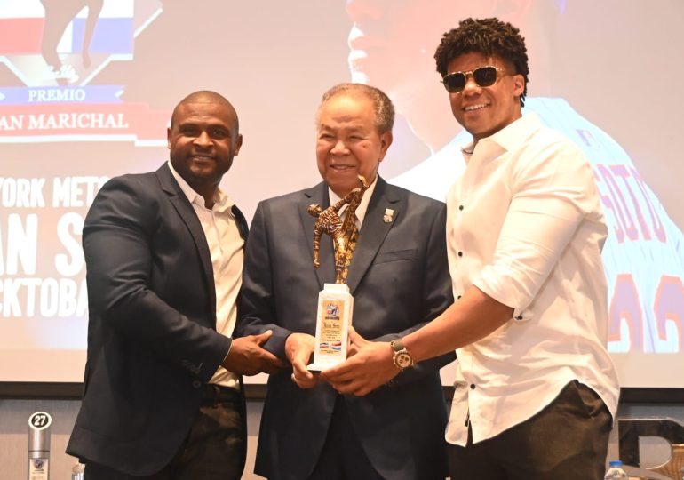 Juan Marichal exhorta a Juan Soto a la humildad; manifestó que "lo espera en Cooperstown"