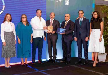 Naciones Unidas para el Desarrollo y CONEP reconocen a Claro Dominicana por ser pionera en la gestión de residuos electrónicos en telecomunicaciones