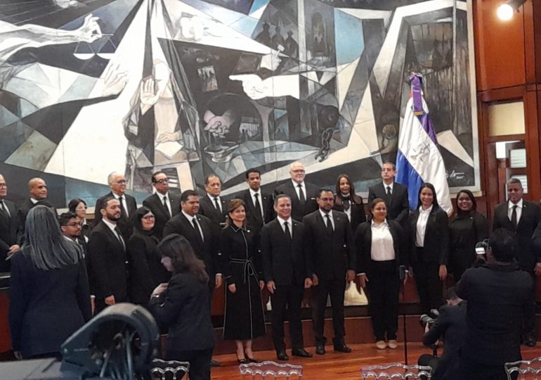 Video | Ocho nuevos jueces egresados de la ENJ formalizan su ingreso a la carrera judicial