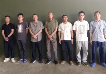 Ejército detiene siete nacionales chinos en una jeepeta durante operativo migratorio en Montecristi