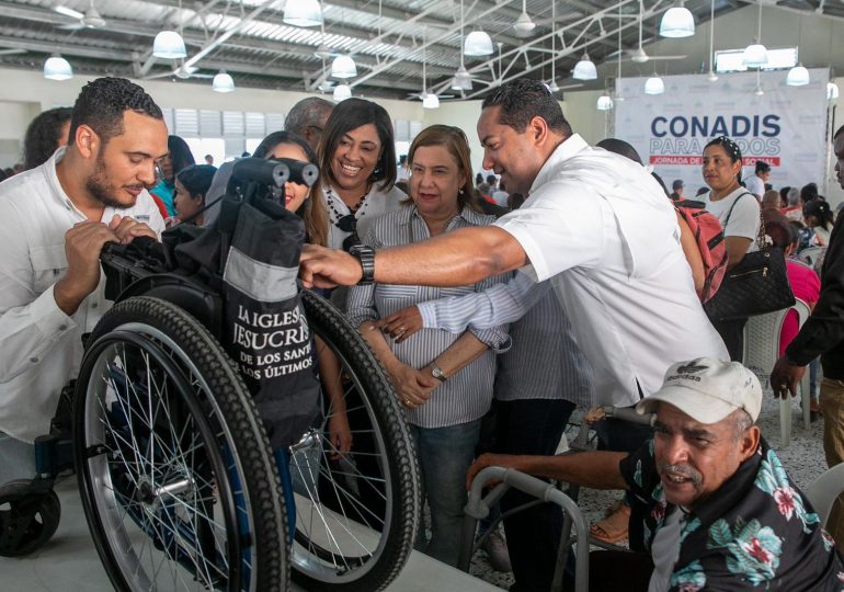 CONADIS confirma más de 10,600 hogares con personas con discapacidad reciben la “Brisita de Navidad”