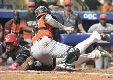Leones dejan en el terreno a los Toros y ganan tercer en línea