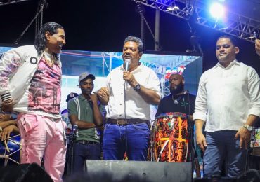 Ayuntamiento de Los Alcarrizos celebra exitoso Fiestón Navideño con amplia participación ciudadana