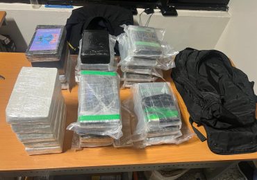 Video: Red de agentes de seguridad usaba el Aeropuerto Las Américas para sacar droga hacia Alemania, según DNCD