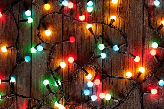 Este error al usar luces navideñas puede disparar la factura eléctrica