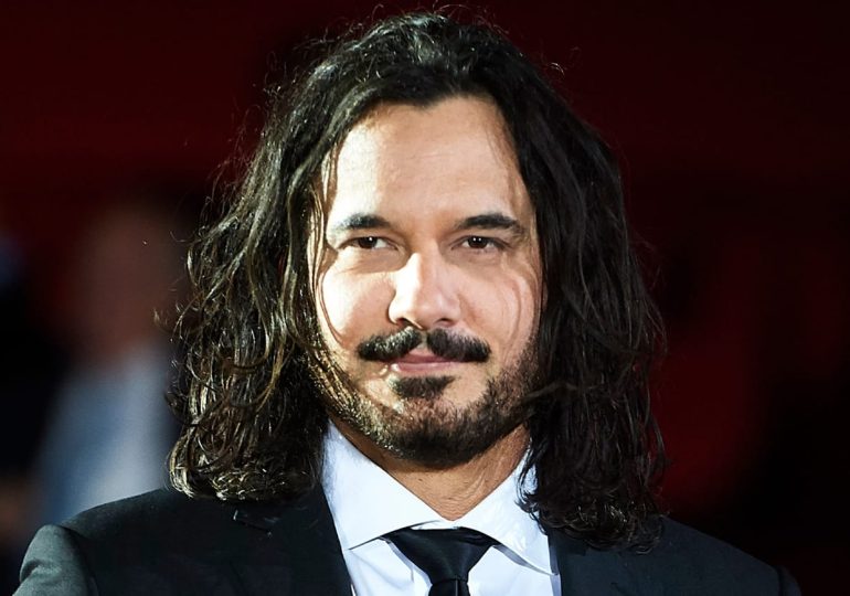 Actor Mario Cimarro anuncia el fallecimiento de su madre, María Paz