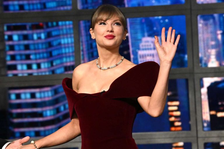 Taylor Swift reparte 197 millones a su equipo de trabajo tras su gira