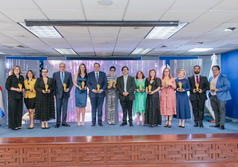 Premio Personalidades Influyentes 2025 abre postulaciones en su décima edición