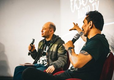 Oscura Radio Tv presenta el compilado Vol. 3, un CD doble que reúne al rock y los sonidos extremos de Bogotá