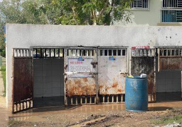 Mini Alcaldía de Ciudad Juan Bosch refuerza labores de limpieza y reciclaje pese a denuncias