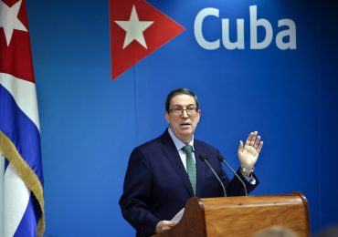 Cuba tacha de "brutal acto de agresión" la medida de EEUU contra su suministro petrolero