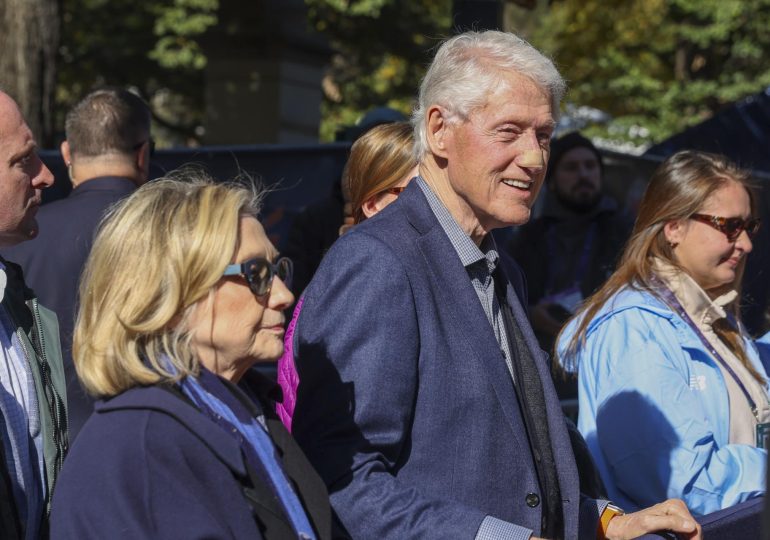 Bill y Hillary Clinton rechazan testificar en el Congreso por el caso Epstein