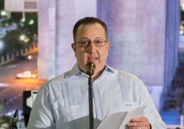 Ministro de Economía descarta crisis económica y proyecta crecimiento de hasta 5% en la República Dominicana