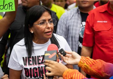 Supremo ordena que Delcy Rodríguez asuma como presidenta encargada tras captura de Maduro
