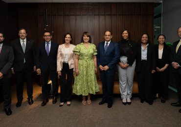 ABA recibe visita de representantes del BID y BID Invest para dialogar sobre prioridades del sistema bancario y financiero