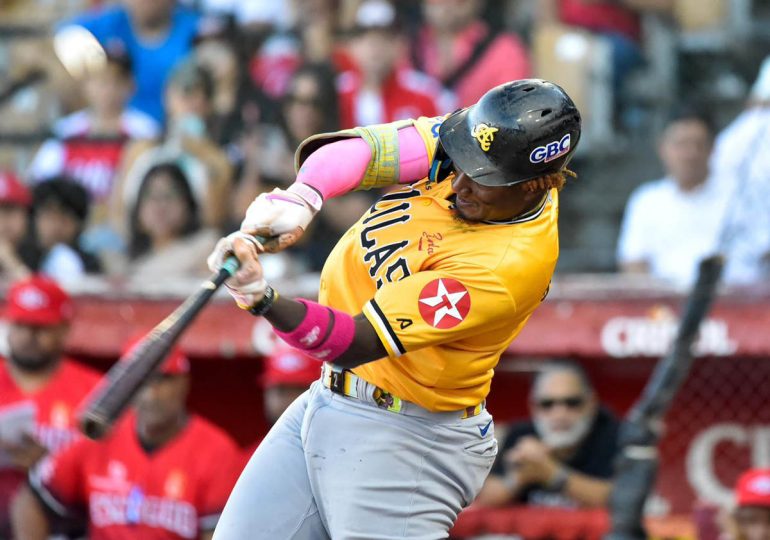 Video | Águilas acatan decisión de LIDOM jugarán partido anulado