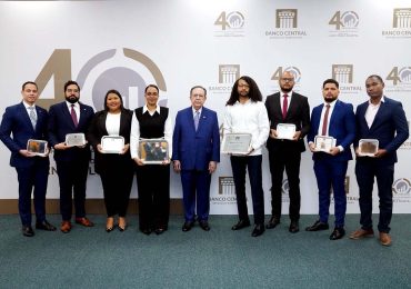 Video | Banco Central celebra acto de premiación del Concurso Anual de Economía Biblioteca Juan Pablo Duarte 2025