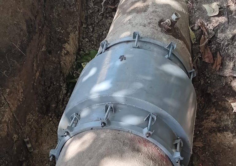 Video | CAASD corrige avería provocada por camión perforador