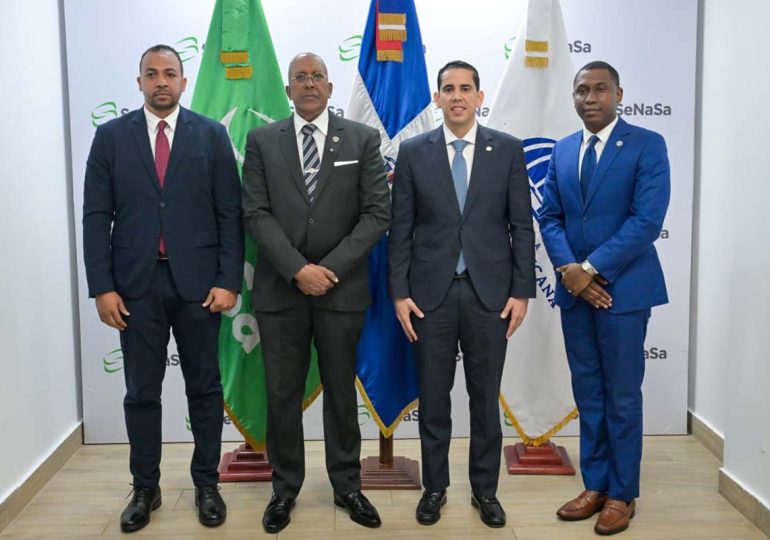 Contraloría y SeNaSa ponen en marcha Unidad de Auditoría Interna