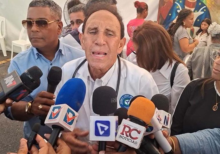 Video | Cruz Jiminián: en estos días "me empujaron, pero no me caí"; celebra misa a la Virgen de la Altagracia como muestra de agradecimiento