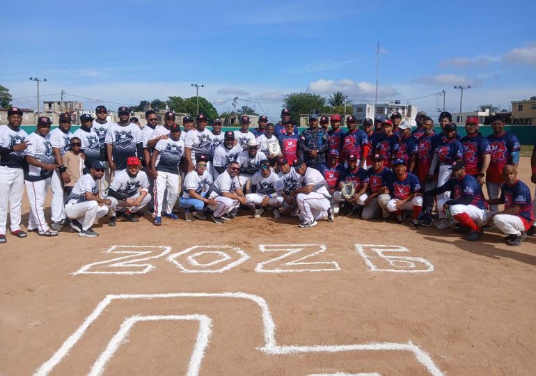 Delio Peña Retirados celebra su Séptimo Clásico de Softbol