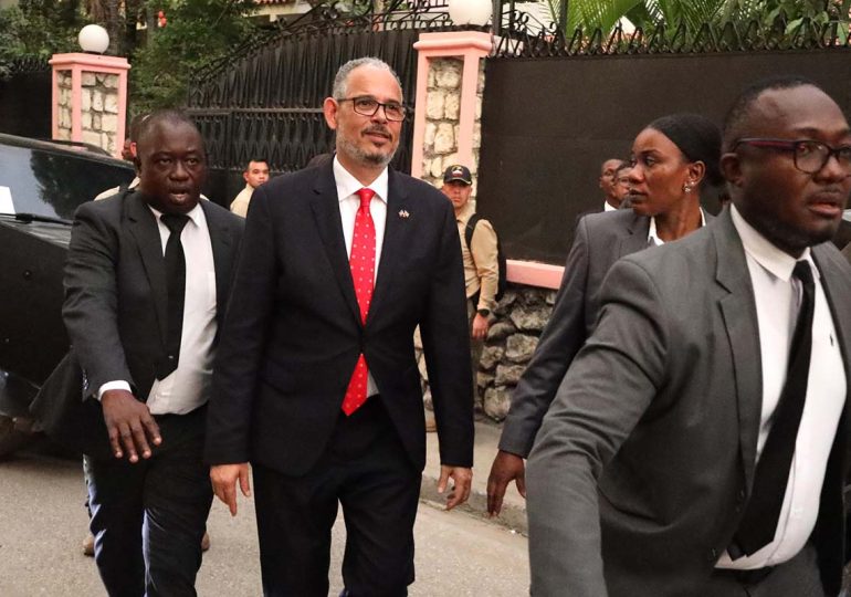 El Consejo de Transición de Haití inicia el proceso para destituir al primer ministro