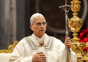 El papa por Año Nuevo: "el mundo no se salva afilando espadas sino acogiendo a todos"