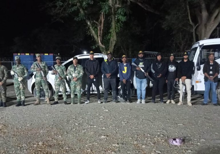 En 24 Horas Migración deporta 910 y detiene 1,105 durante operativos de interdicción